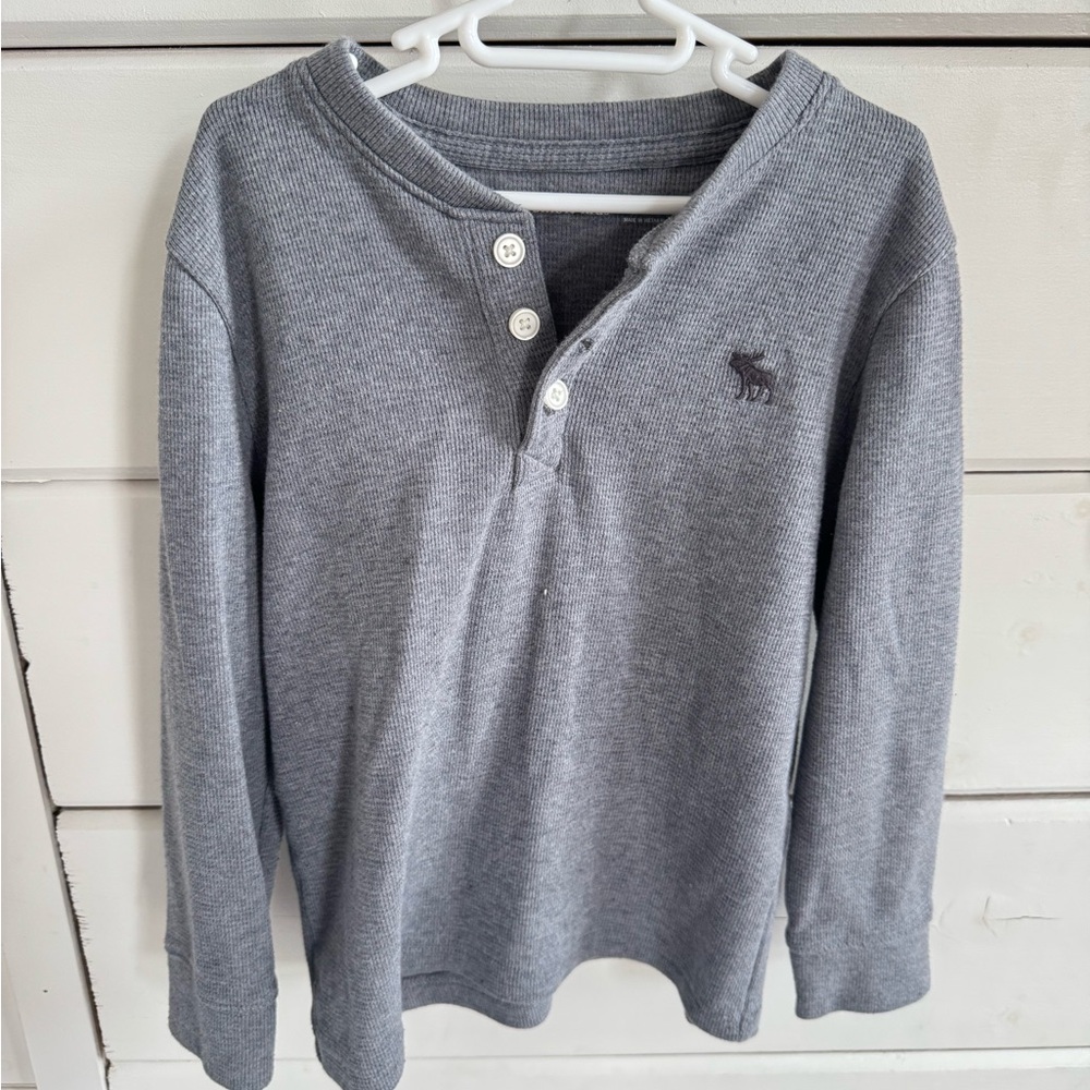 Abercrombie Kids Gray Long Sleeve Henley Shirt